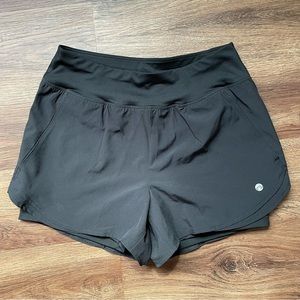 Apana Athletic Shorts Size Small